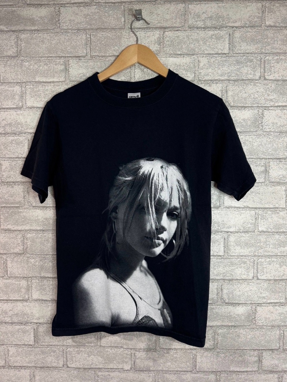 RARE Hilary Duff Authentic VINTAGE Early 2000’s Original Anvil T-Shirt